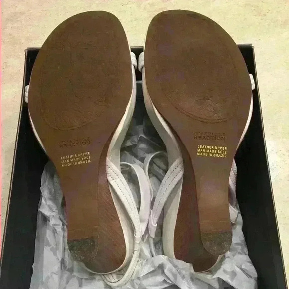 Kenneth Cole Reaction Sandals - Picture 4 of 4